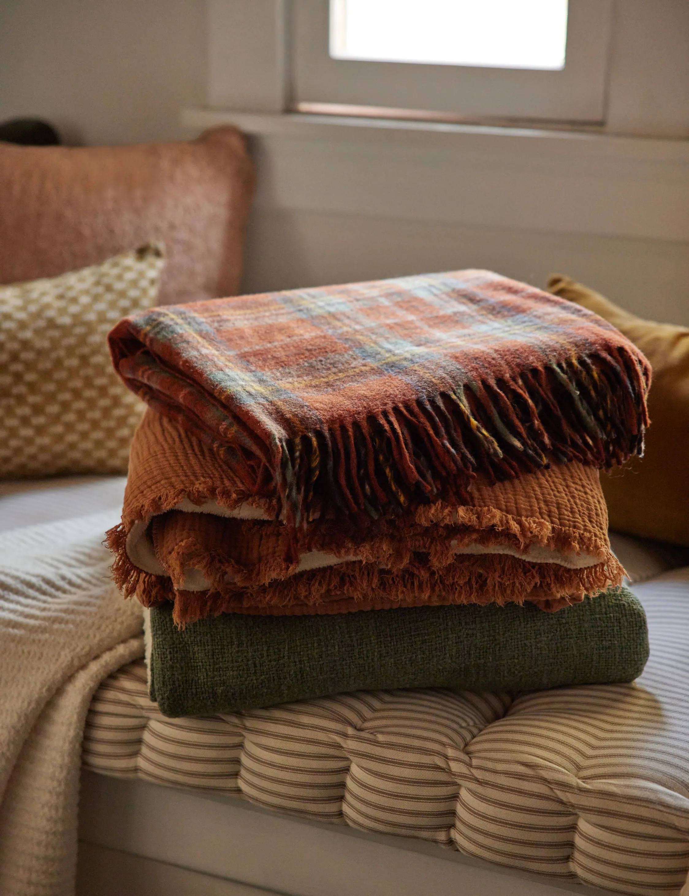 Alaia Sherpa Throw by House No. 23