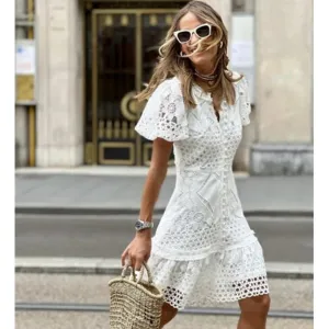 Amelie – Women's Lace Slim Fit Bodycon Sheath Dress