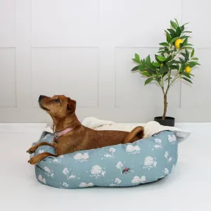 Cosy & Calming Puppy Crate Bed in Country Park by Lords & Labradors