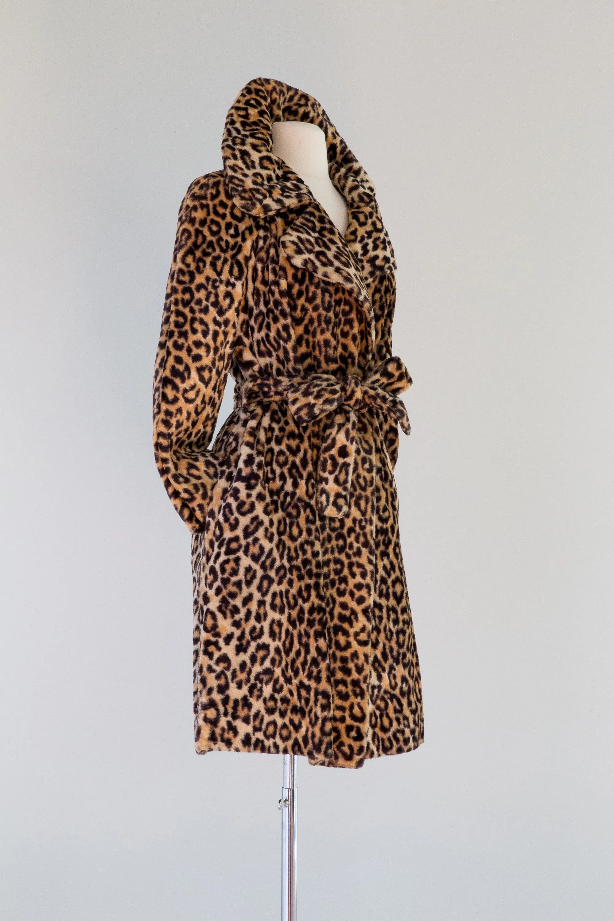 Fabulous 1960s Faux Leopard Trench Coat / Medium