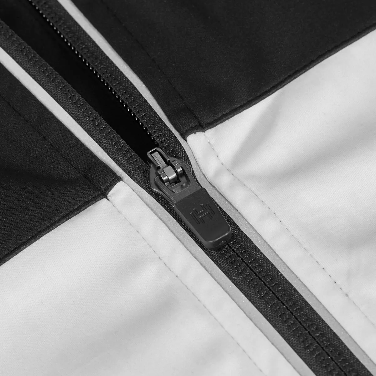 Hellner Men&#x27;s Suola XC Ski Jacket Black/White | Buy Hellner Men&#x27;s Suola XC Ski Jacket Black/White here | Outnorth