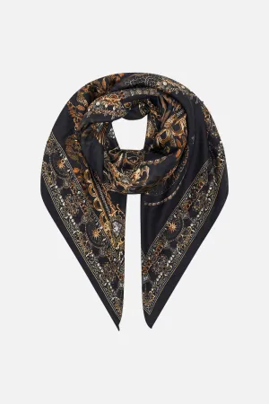 LARGE SQUARE SCARF MASKED AT MOONLIGHT
