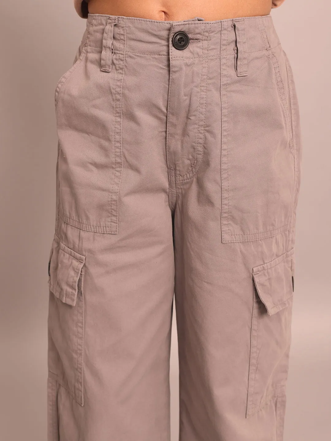 Light grey cargo pants