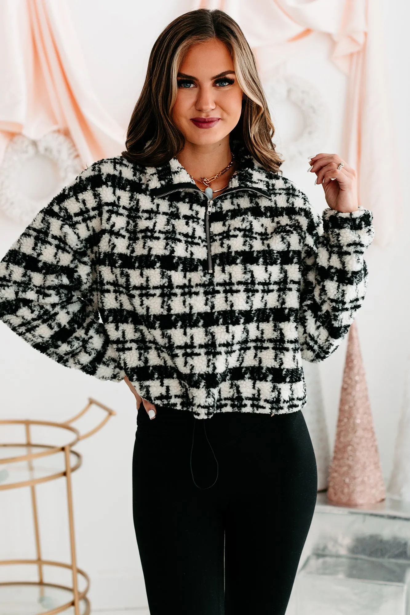 Live Your Truth Houndstooth Cropped Quarter-Zip Pullover (Black)