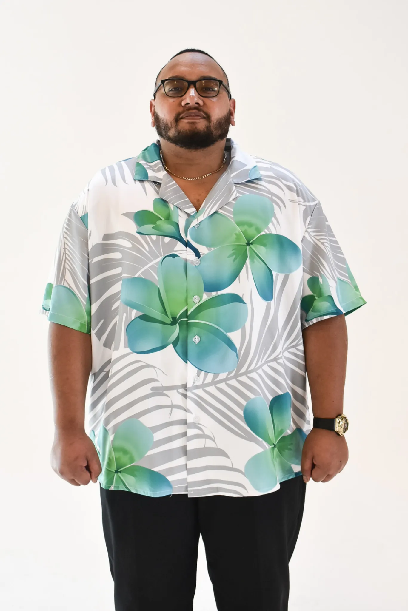 MALOSI SHIRT - COLLARED BUTTON UP SHIRT - WHITE & GREEN FLORAL PATTERN
