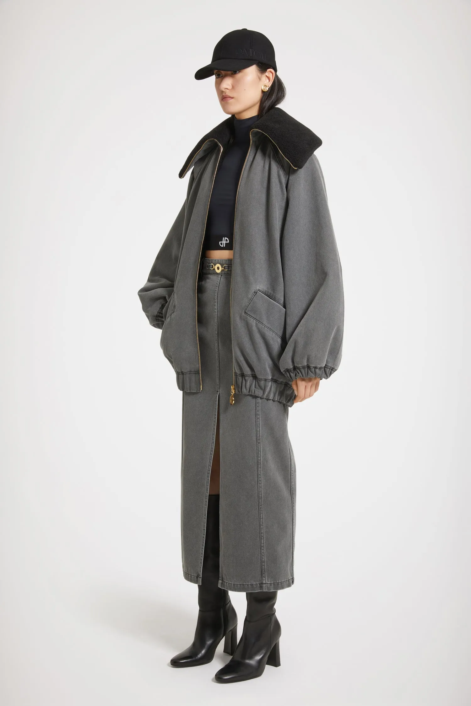 Oversized jacket in organic cotton denim and faux shearling