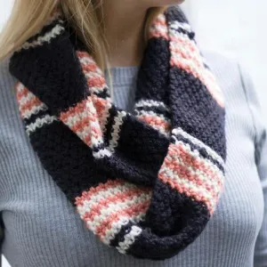Vickie Howell Mod Wool Striped Out Infinity Scarf Kit