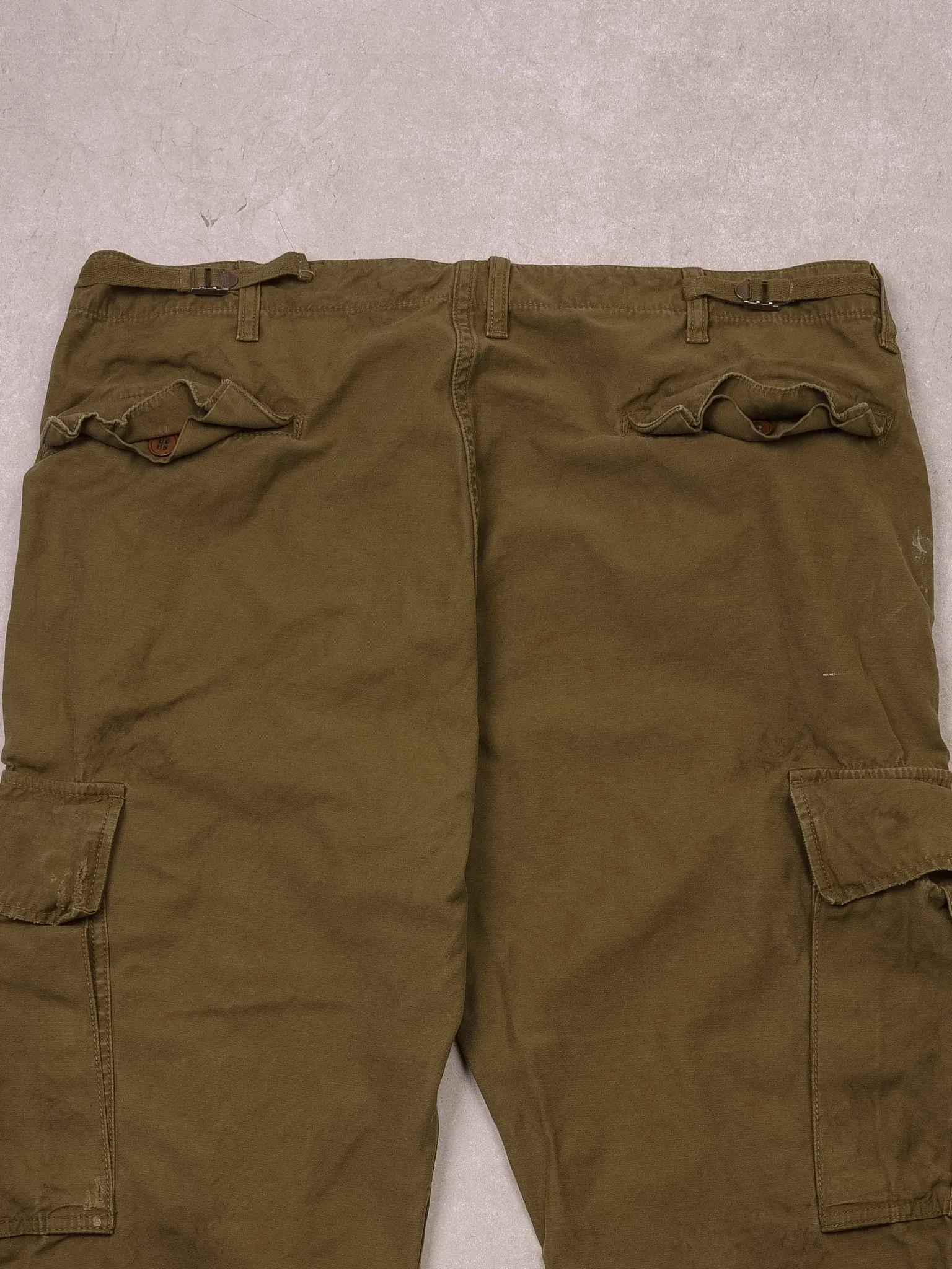 Vintage Washed Olive Green Levi's Cargo Pants (38x30)