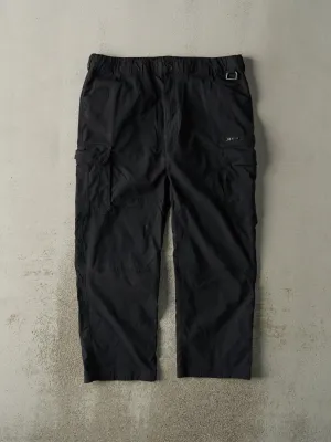 Vintage Y2K Black BC Clothing Cargo Pants (39x29)