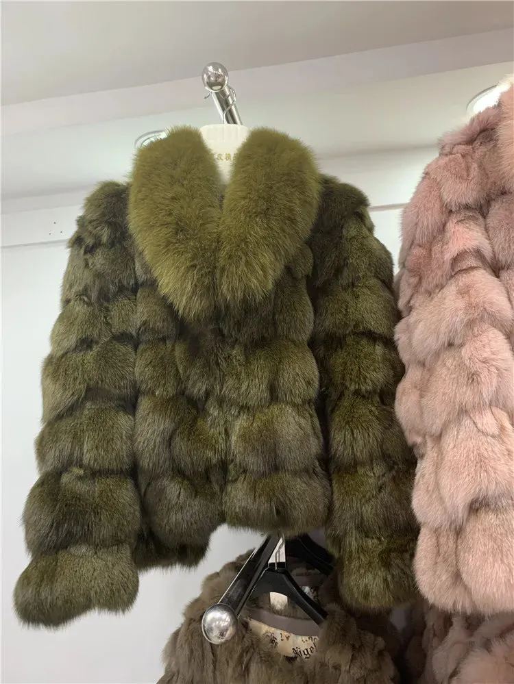 Women's Genuine Fox Fur Coat – Thick, Warm, Short-Style Natural Fox Fur Winter Jacket